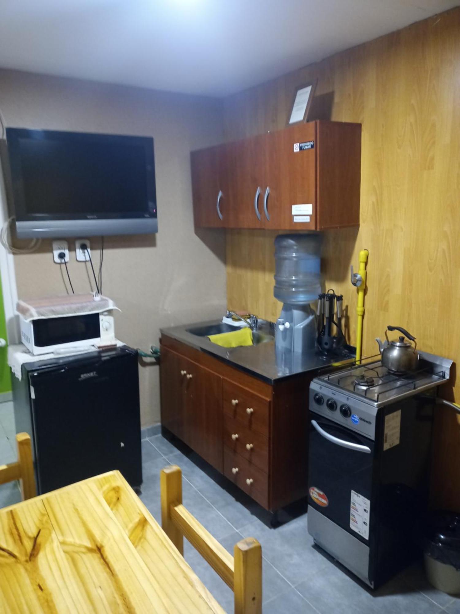 Hospedaje "San Andres" Gobernador Gregores Ngoại thất bức ảnh